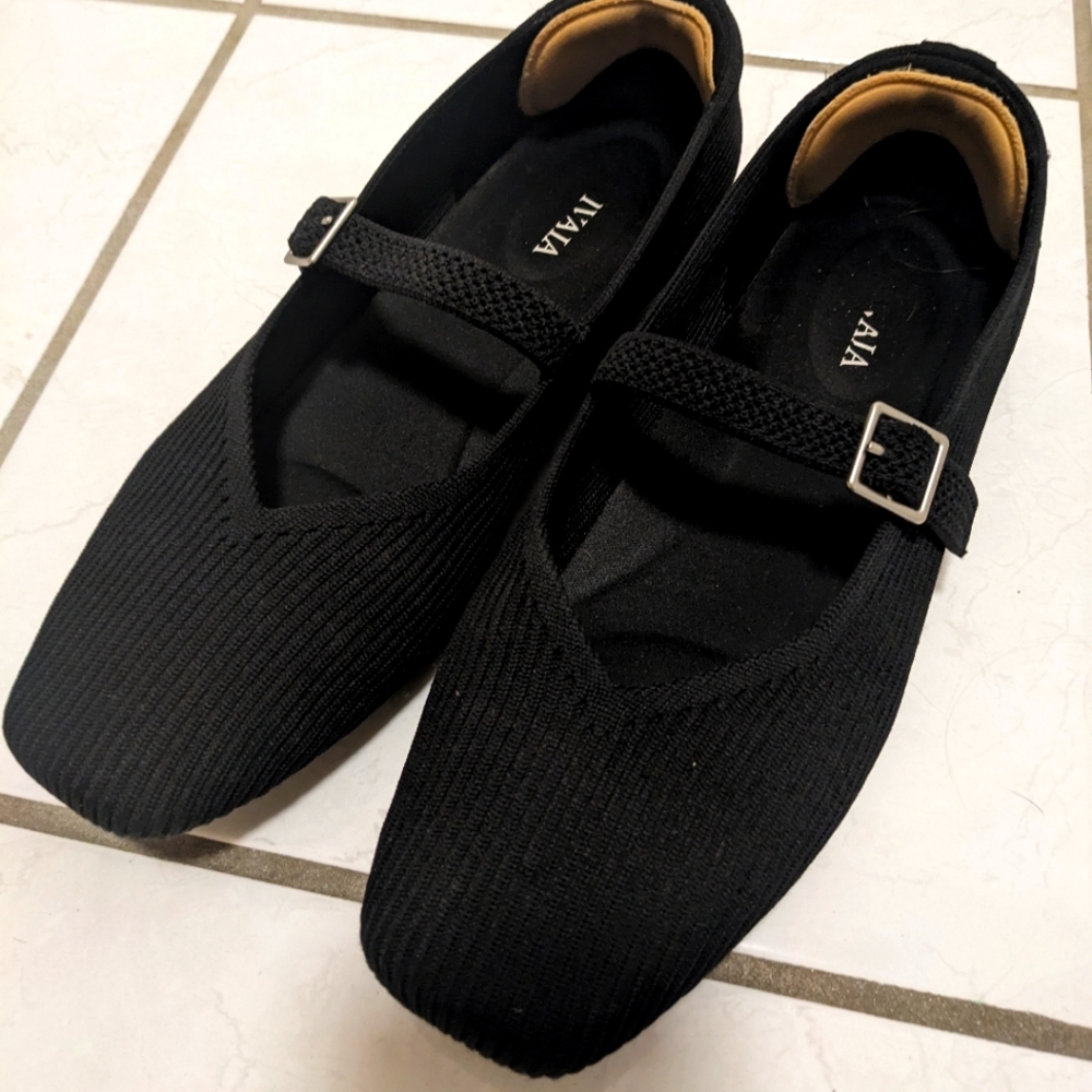 VIVAIA Margot Mary Jane Square Toe Flat